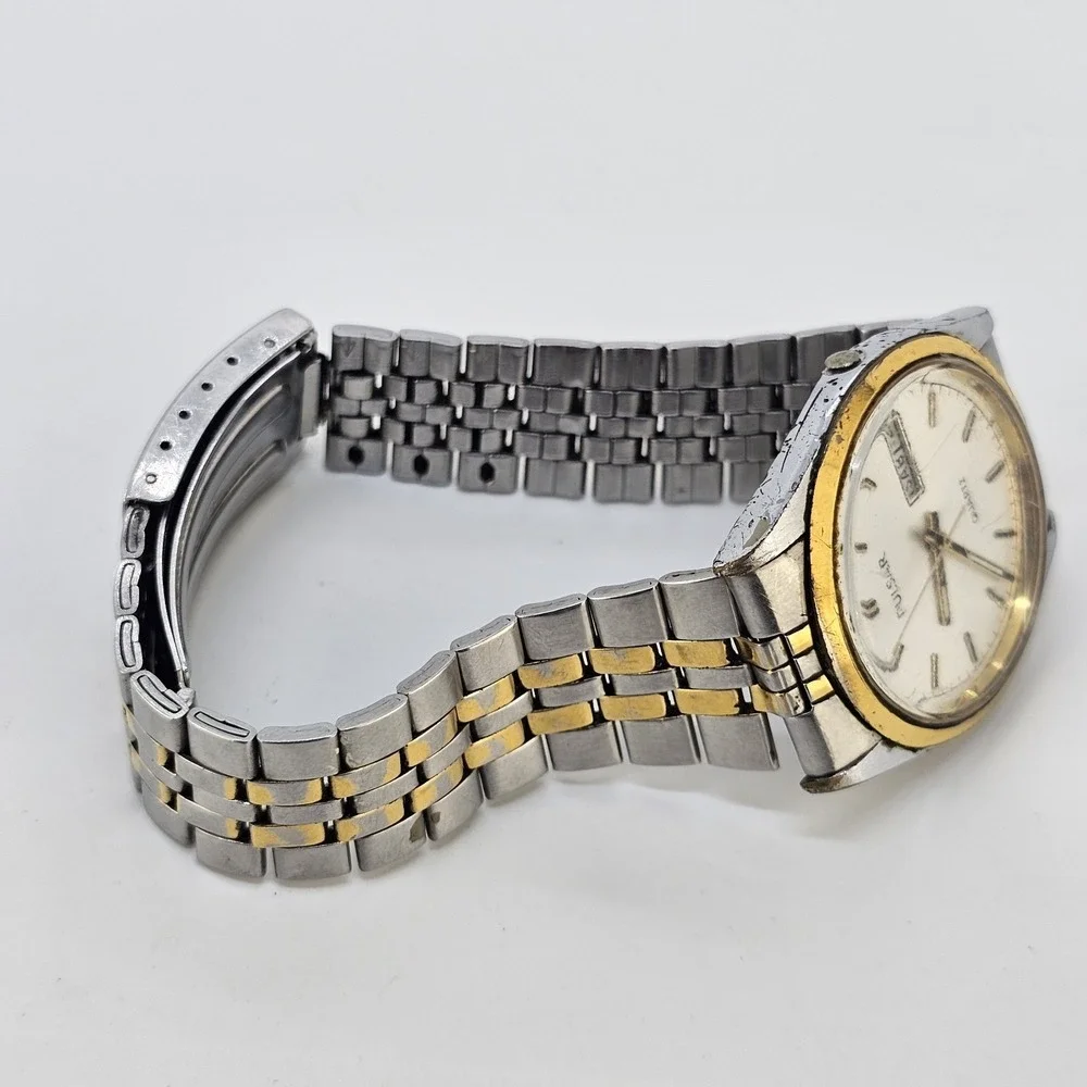 VTG Pulsar Men's Watch 35MM Gray Dial Day Date Two Tone Band 7.5